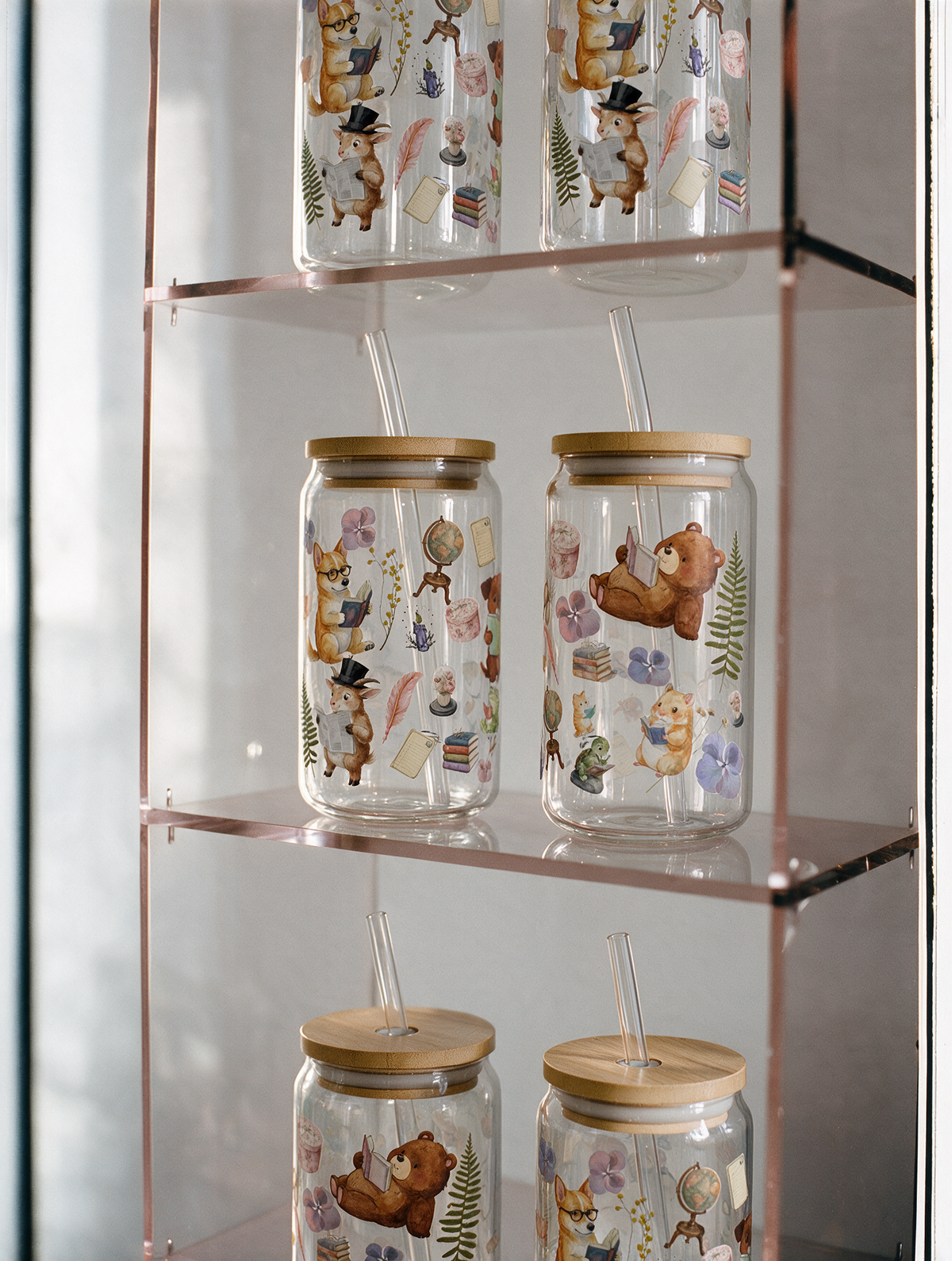 Bookish Animals 1 Glass Tumbler 16oz